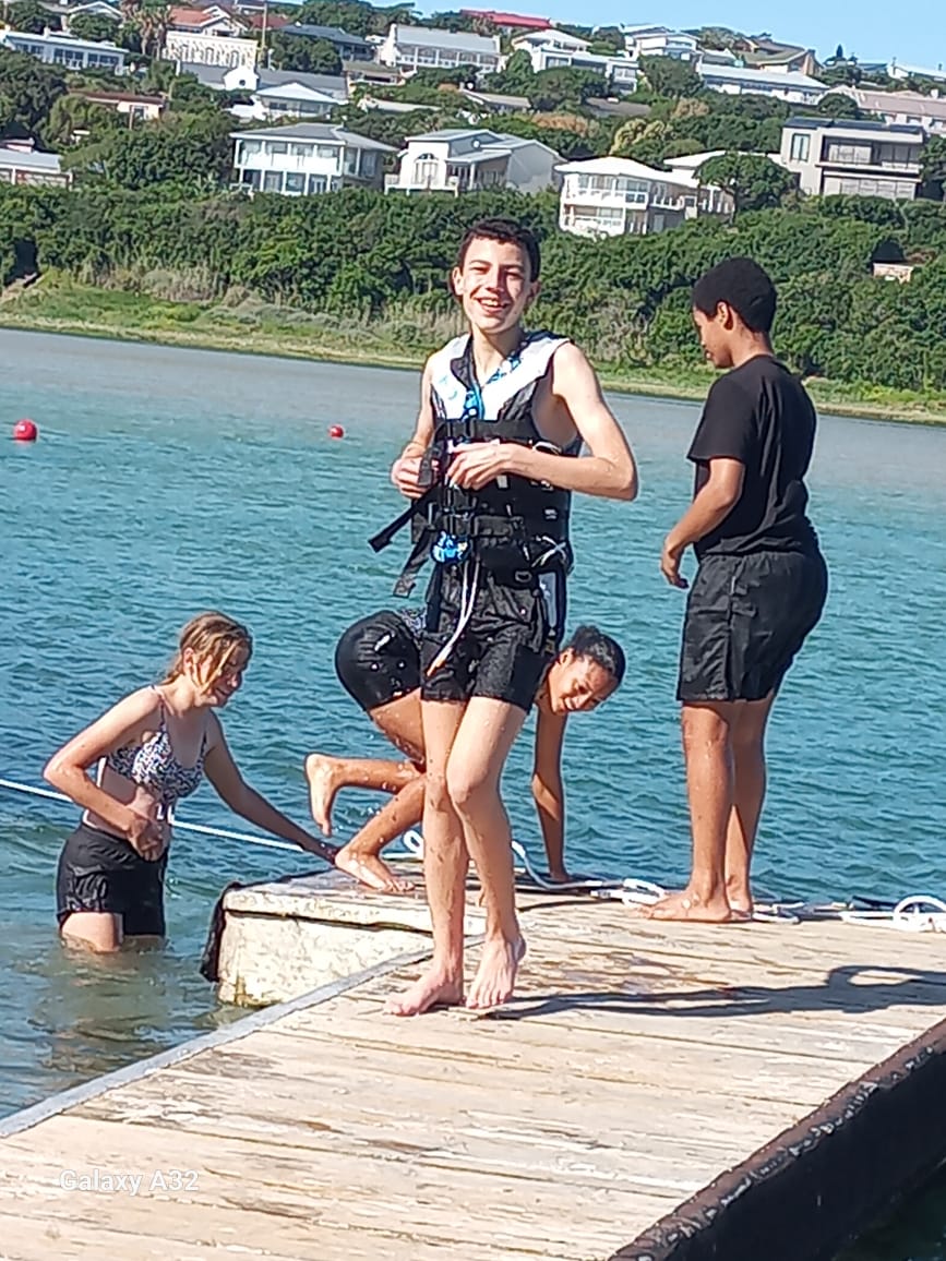 Michiano Coltman, Benjamin Trollip, Enlin Wentzel, Sume Bakkes Michiano Coltman, Benjamin Trollip, Enlin Wentzel, Sume Bakkes