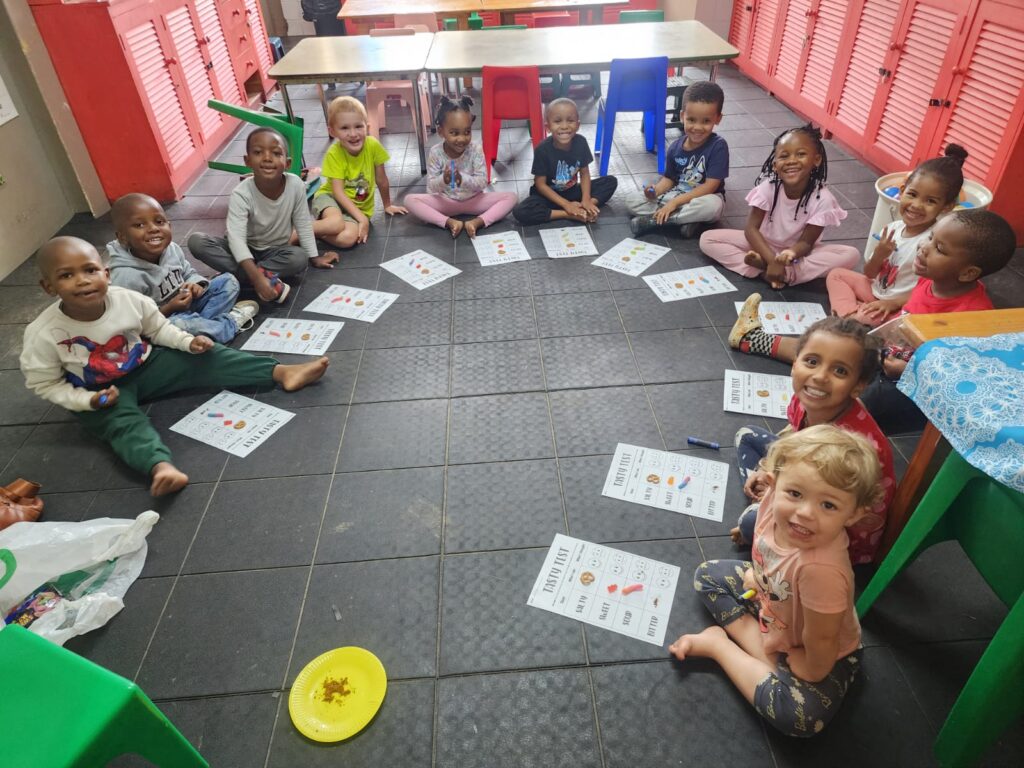 Grade R learners learning about the five senses.