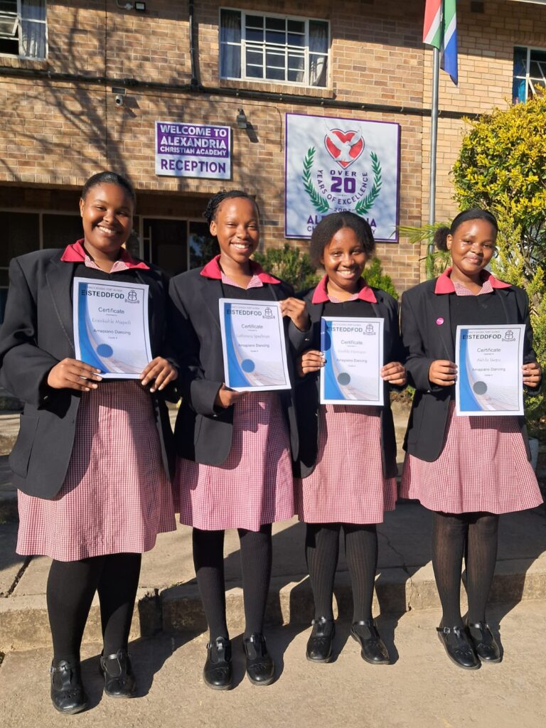 Enzokuhle Maqwili, Luthimna Speelman, Emihle Harmans and Akhile Skepu impressed the judges with their dance performance, earning a silver award.