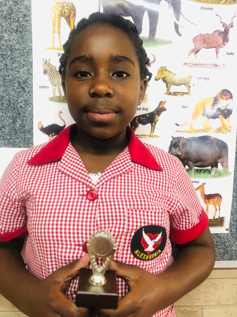 Lihlonele Speelman is the Student of the Month for Grades 4–6.